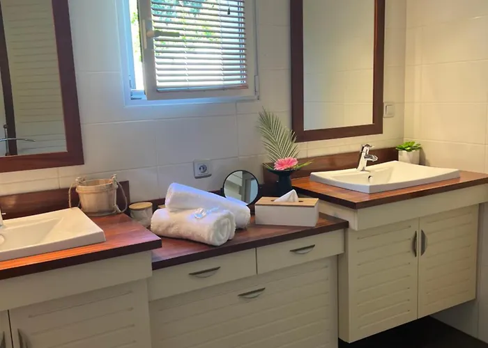 By Kastella Quarto em Acomodações Particulares *